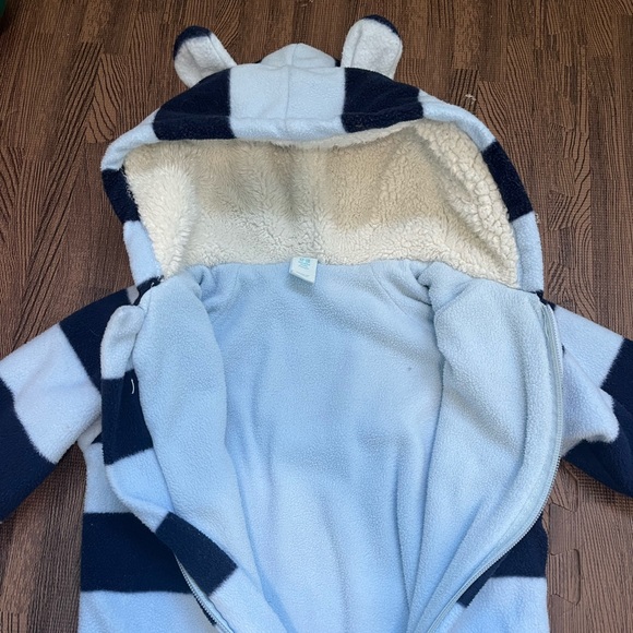12-18m old navy bunting suit - Picture 3 of 3